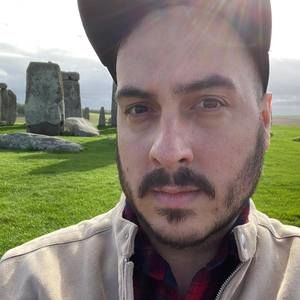 Meet your Posher, Taylor